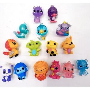 Hatchimals COLLEGGTIBLES Lot Of 15 Mini Animals Piece Fun Miniature Toys Misc.